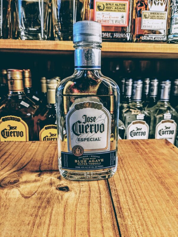 JOSE CUERVO SILVER 200ML
