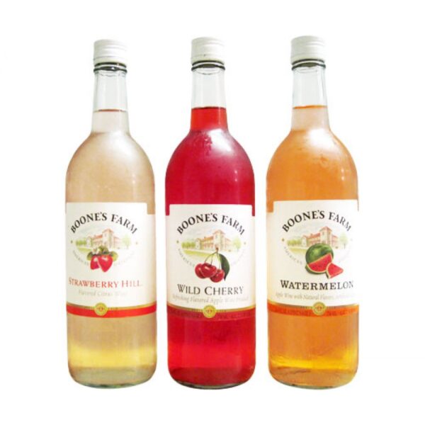BOONES FARM STRAWBERRY HILL