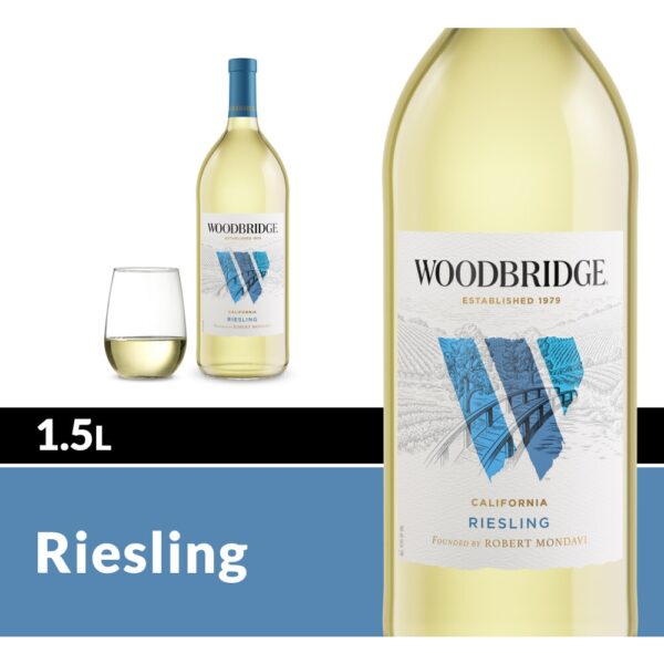 WOODBRIDGE RIESLING